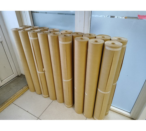 Бумага оберточная крафт в рулоне 78 гр/м2 (ф102/105см) 10кг 130м
